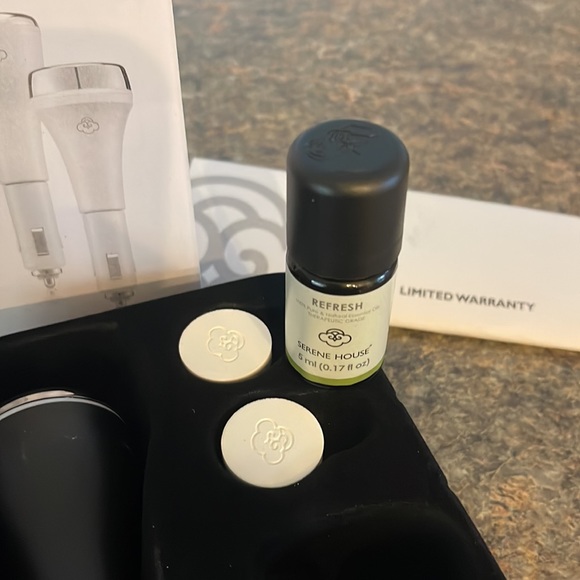 New in gift box Duke Car Diffuser by Serene House NWT - Picture 7 of 11